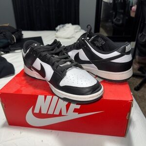 Nike Black and White Men's Shoes